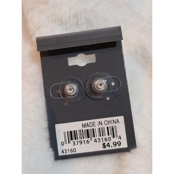 Silver Star Stud Earrings - Picture 2 of 2